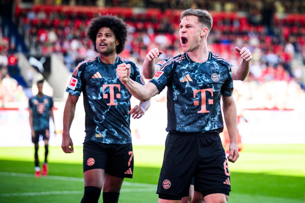 也是她向全 也是她向全